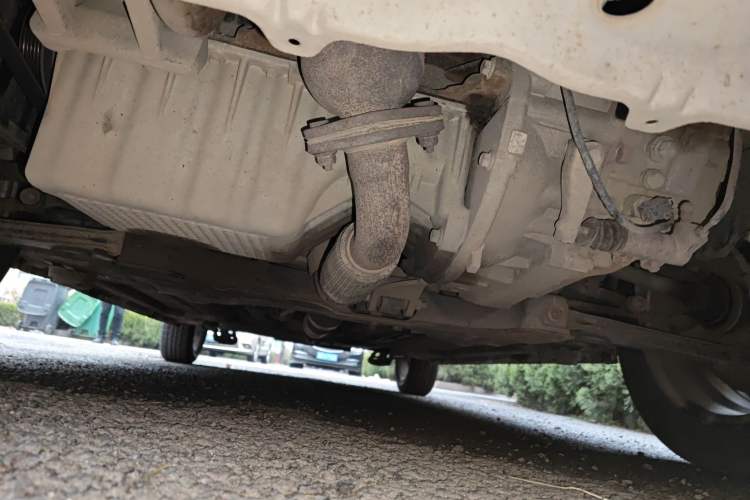 Used Cowin C3 2015 1.5L Manual Gold Diamond Edition Chassis Front