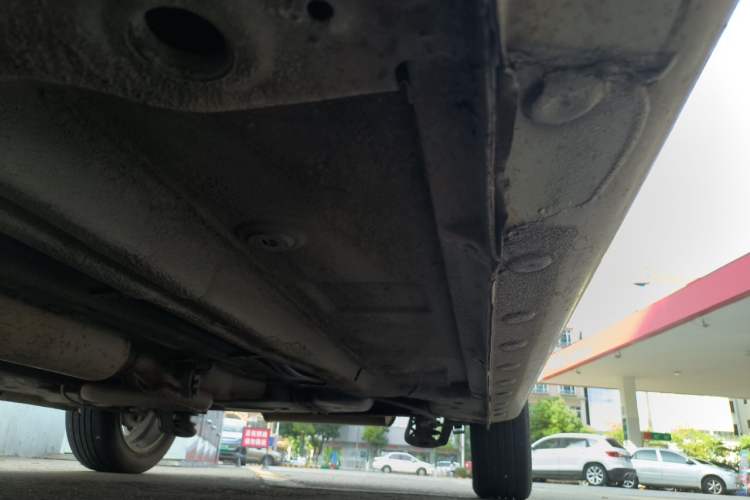 Used Cowin C3 2015 1.5L Manual Gold Diamond Edition Chassis Front Left