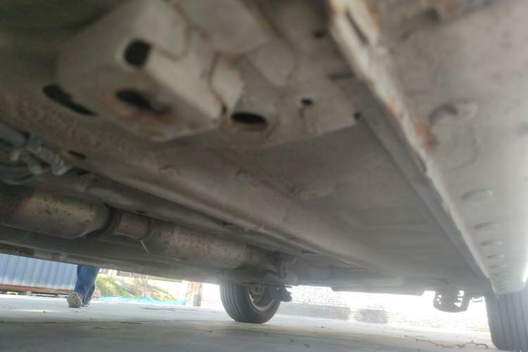 Used Cowin C3 2015 1.5L Manual Gold Diamond Edition Chassis Front Left