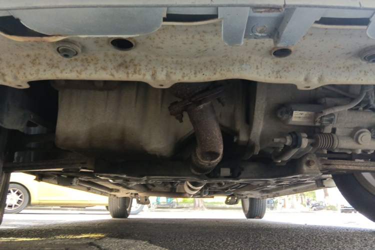 Used Cowin C3 2015 1.5L AMT Gold Diamond Edition Chassis Front