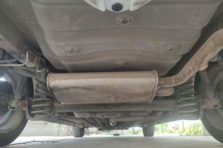 Used Cowin C3 2015 1.5L Manual Gold Diamond Edition Chassis Rear