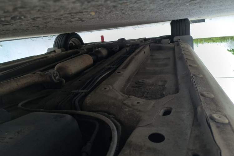 Used Cowin C3 2015 1.5L Manual Gold Diamond Edition Chassis Rear Left