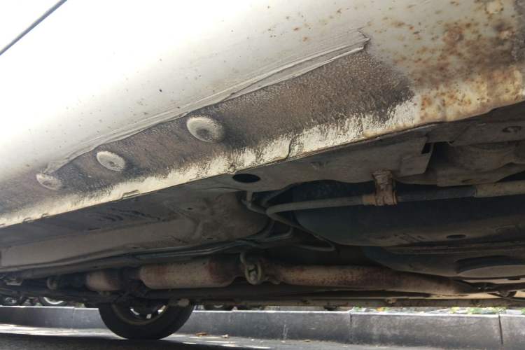 Used Cowin C3 2015 1.5L AMT Gold Diamond Edition Chassis Rear Left