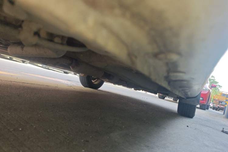 Used Cowin C3 2015 1.5L Manual Gold Diamond Edition Chassis Rear Right