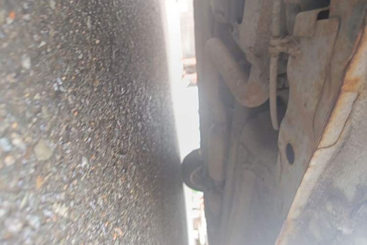 Used Cowin C3 2015 1.5L Manual Gold Diamond Edition Chassis Rear Right