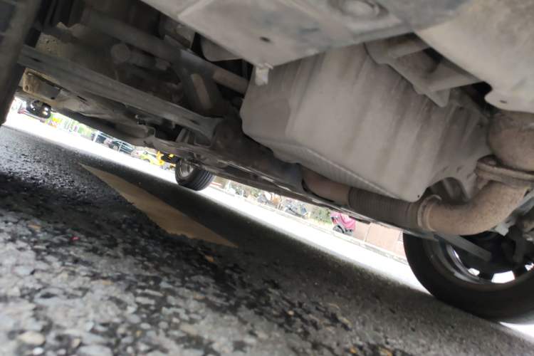 Used Cowin C3 2015 1.5L Manual Gold Diamond Edition Chassis Rear Right