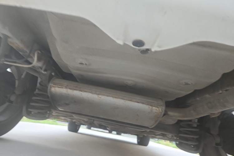 Used Cowin C3 2015 1.5L Manual Gold Diamond Edition Chassis Rear