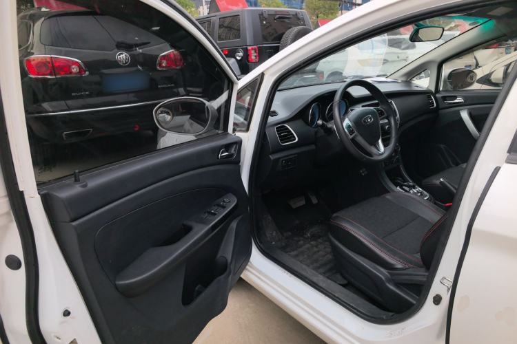 Used Cowin C3 2015 1.5L AMT Gold Diamond Edition Driver Seat