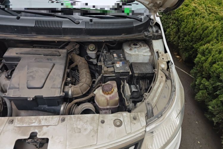 Used Cowin C3 2015 1.5L Manual Gold Diamond Edition Engine Bay Left