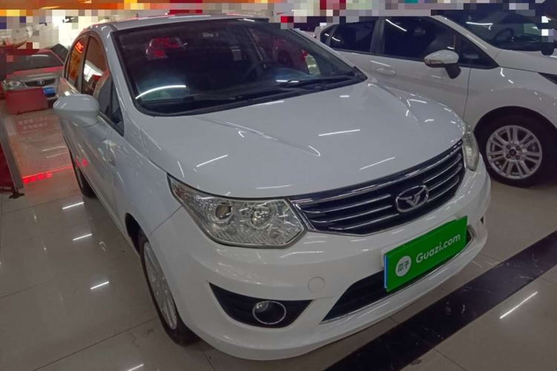 Used Cowin C3 2015 1.5L AMT Gold Diamond Edition Exterior 2