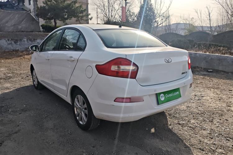Used Cowin C3 2015 1.5L Manual Yellow Diamond Edition Exterior 2
