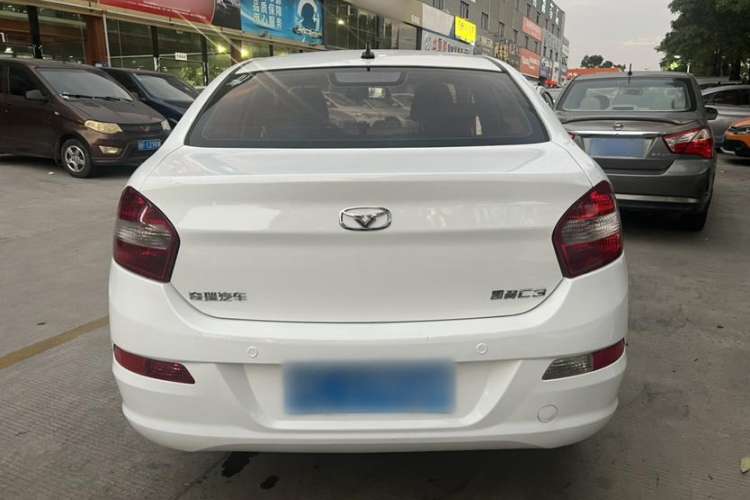 Used Cowin C3 2015 1.5L Manual Gold Diamond Edition Exterior 4