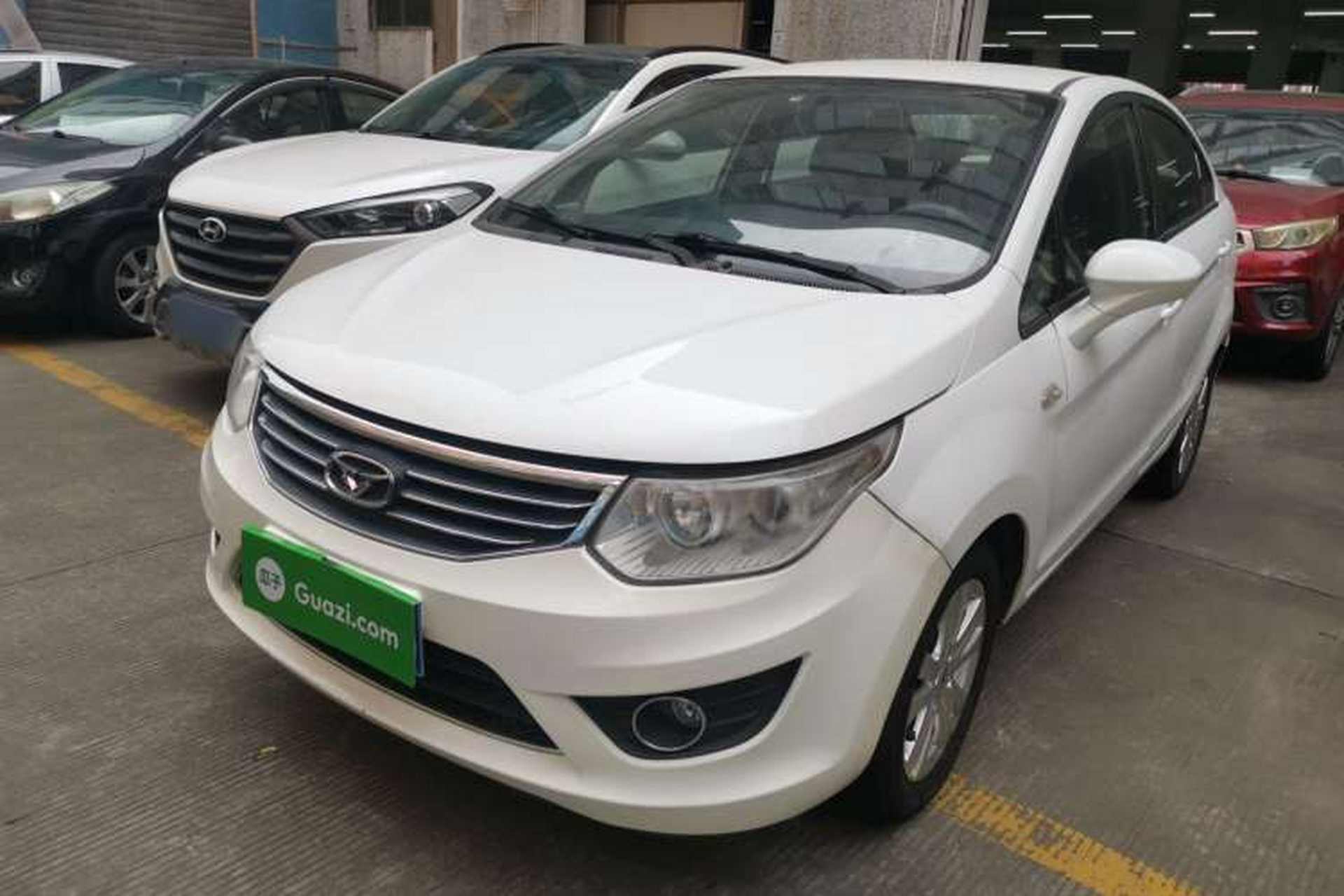 Used Cowin C3 2015 1.5L AMT Gold Diamond Edition Front Left 45 Deg
