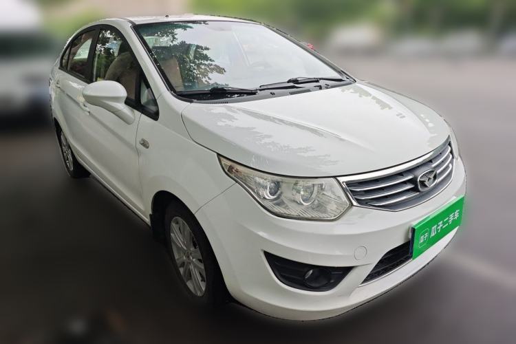Used Cowin C3 2015 1.5L Manual Gold Diamond Edition Front Right 45 Deg