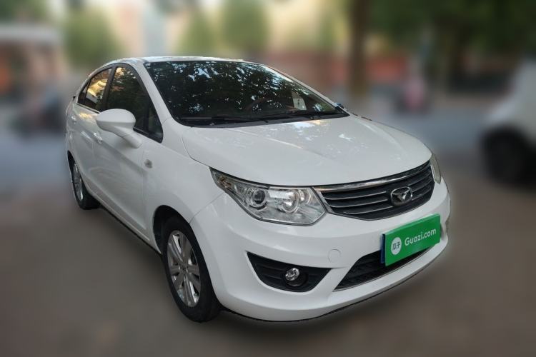 Used Cowin C3 2015 1.5L Manual Gold Diamond Edition Front Right 45 Deg