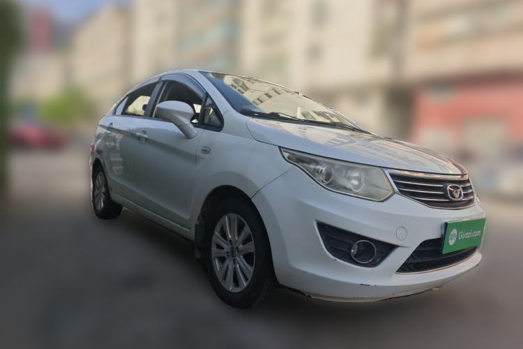 Used Cowin C3 2015 1.5L Manual Gold Diamond Edition Front Right 45 Deg
