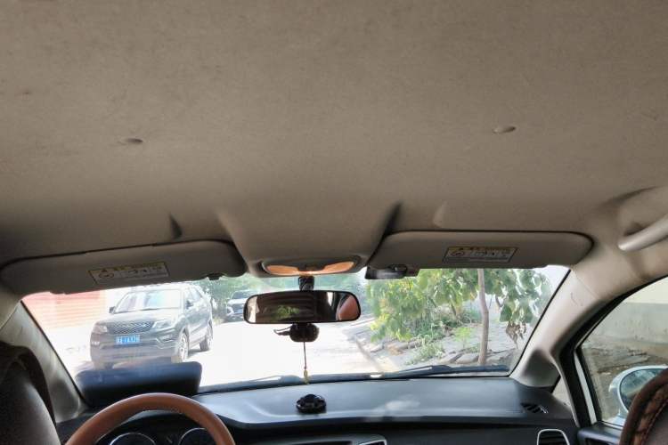 Used Cowin C3 2015 1.5L Manual Gold Diamond Edition Headliner