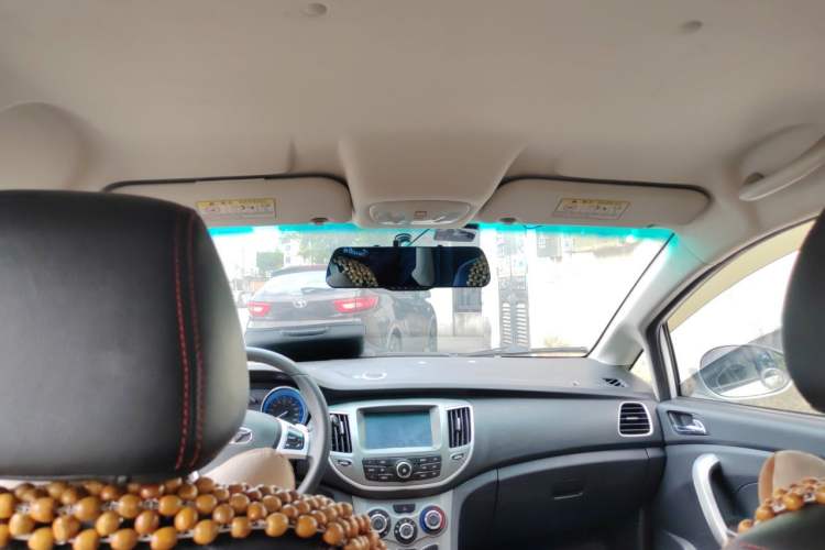 Used Cowin C3 2015 1.5L AMT Gold Diamond Edition Headliner