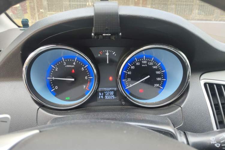 Used Cowin C3 2015 1.5L AMT Gold Diamond Edition Instrument Cluster