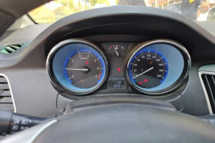 Used Cowin C3 2015 1.5L Manual Gold Diamond Edition Instrument Cluster