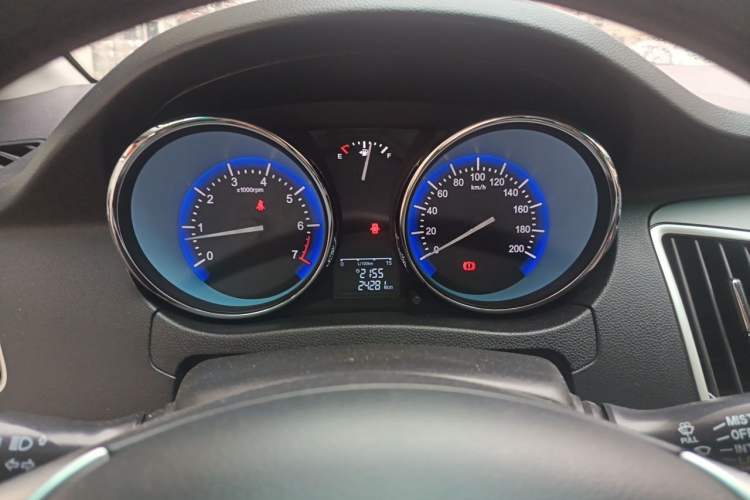 Used Cowin C3 2015 1.5L Manual Gold Diamond Edition Instrument Cluster