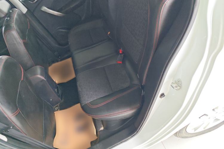 Used Cowin C3 2015 1.5L Manual Gold Diamond Edition Interior 1