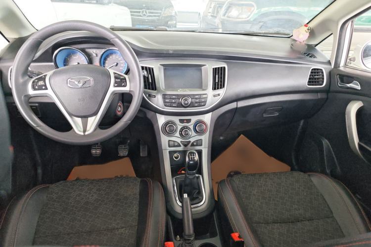 Used Cowin C3 2015 1.5L Manual Gold Diamond Edition Interior 3