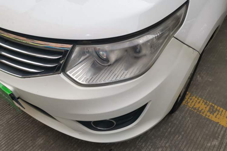 Used Cowin C3 2015 1.5L AMT Gold Diamond Edition Left Front Headlight