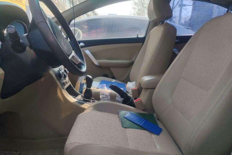 Used Cowin C3 2015 1.5L Manual Gold Diamond Edition Left Front Seat