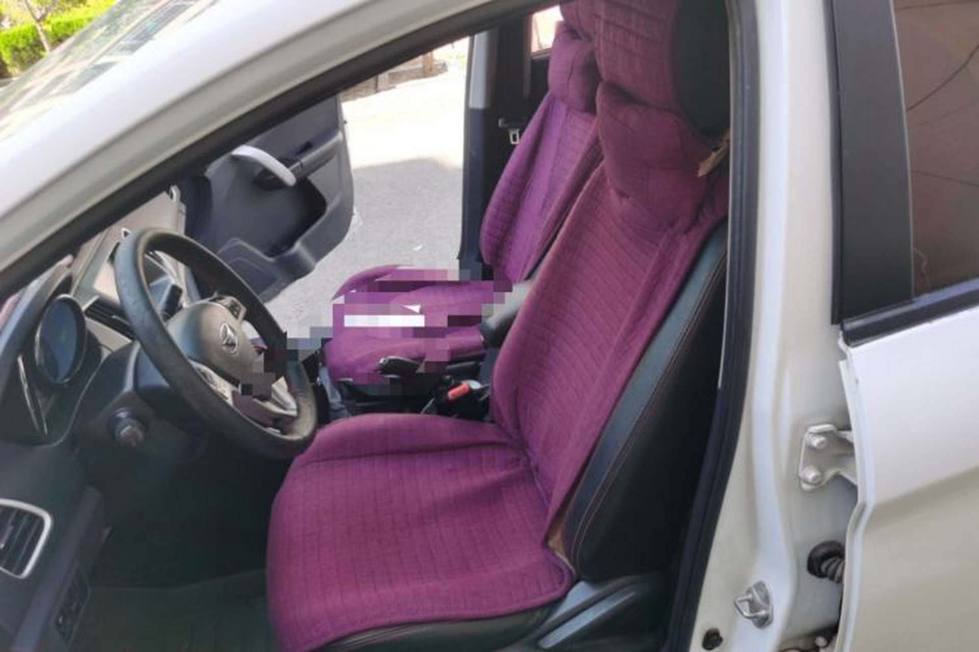 Used Cowin C3 2015 1.5L Manual Gold Diamond Edition Left Front Seat