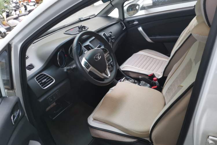 Used Cowin C3 2015 1.5L AMT Blue Diamond Edition Left Front Seat