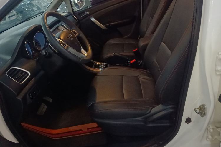 Used Cowin C3 2015 1.5L AMT Gold Diamond Edition Left Front Seat