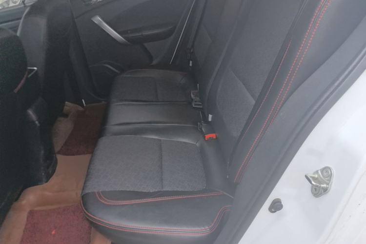 Used Cowin C3 2015 1.5L AMT Gold Diamond Edition Left Rear Seat
