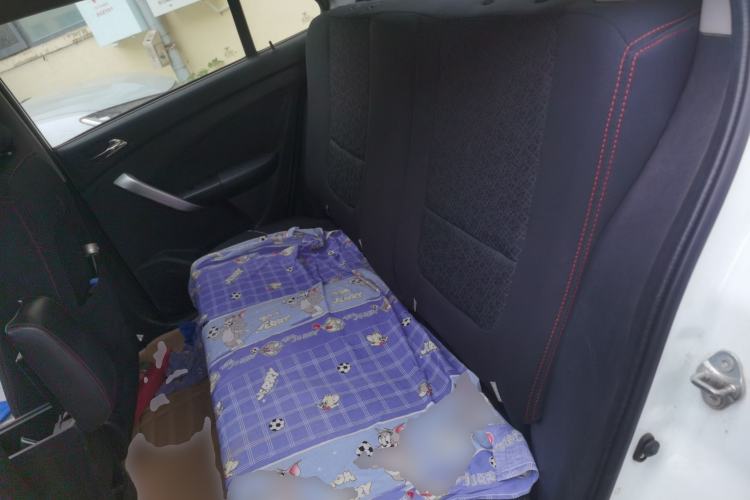 Used Cowin C3 2015 1.5L Manual Yellow Diamond Edition Left Rear Seat