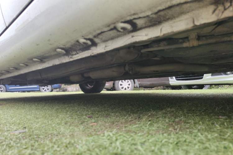 Used Cowin C3 2015 1.5L AMT Gold Diamond Edition Left Side Sill