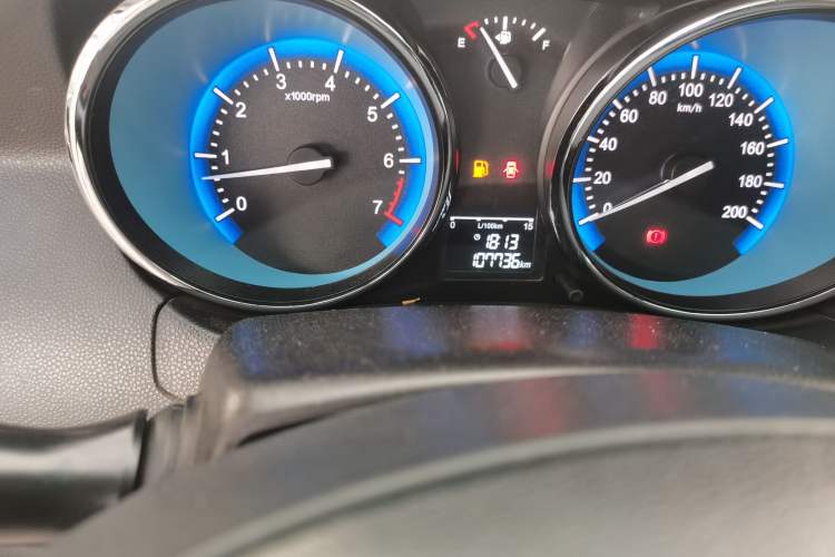 Used Cowin C3 2015 1.5L Manual Gold Diamond Edition Odometer Close Up
