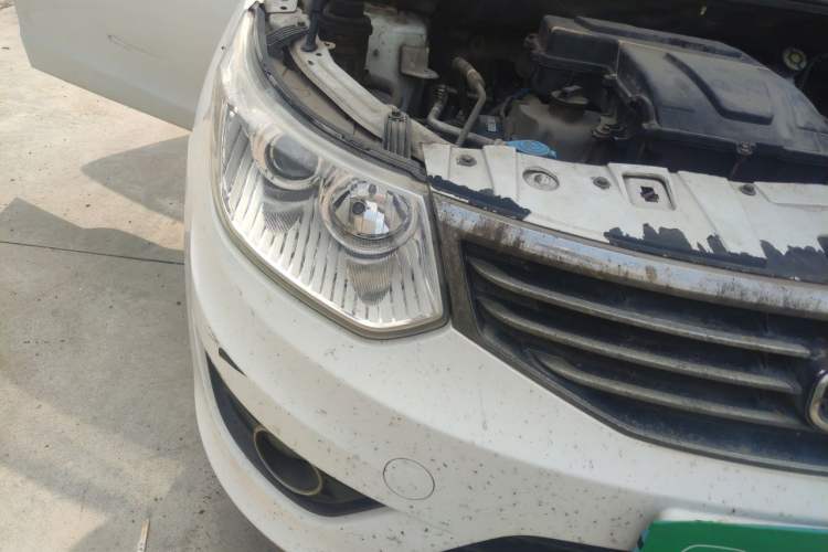 Used Cowin C3 2015 1.5L Manual Gold Diamond Edition Right Front Headlight