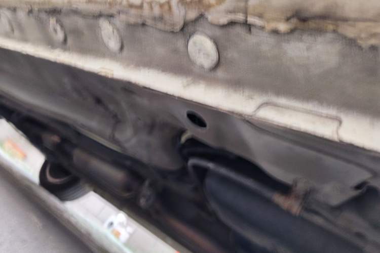 Used Cowin C3 2016 1.5L Automatic Hongzuan Edition Chassis Rear Left