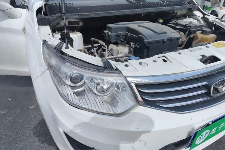 Used Cowin C3 2016 1.5L Automatic Hongzuan Edition Engine Bay Right