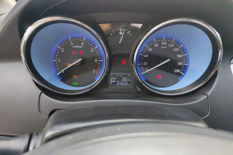 Used Cowin C3 2016 1.5L Automatic Hongzuan Edition Odometer Close Up