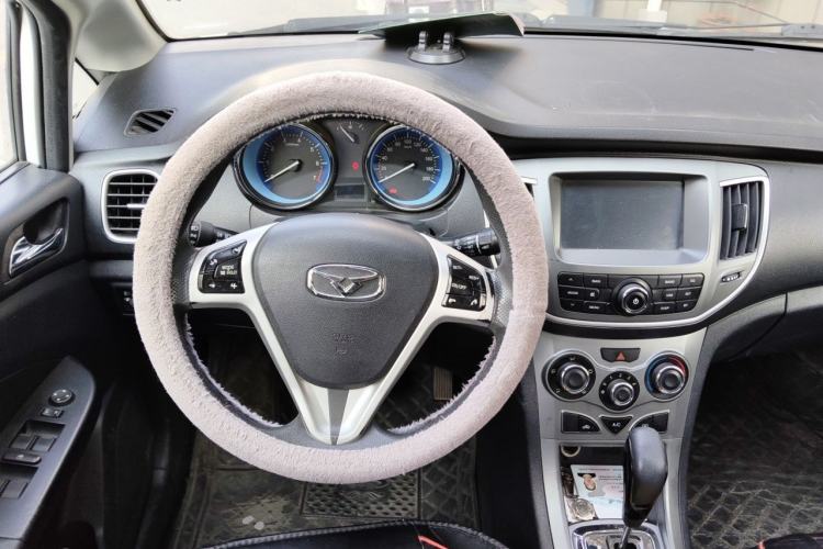 Used Cowin C3 2016 1.5L Automatic Hongzuan Edition Steering Wheel
