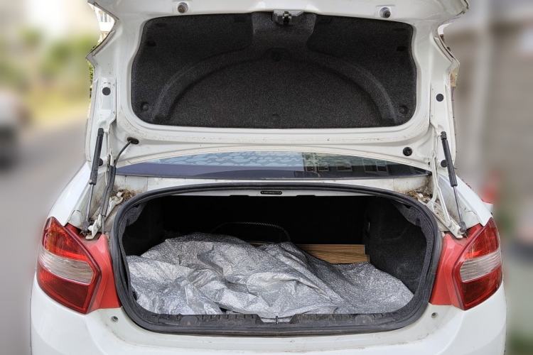 Used Cowin C3 2016 1.5L Automatic Hongzuan Edition Trunk