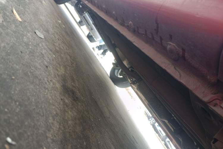 Used Cowin C3R 2015 1.5L Manual Gold Diamond Edition Chassis Front Right