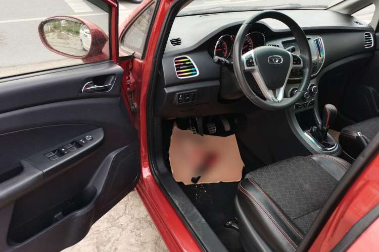 Used Cowin C3R 2015 1.5L Manual Gold Diamond Edition Driver Seat
