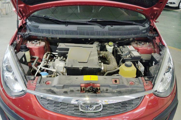 Used Cowin C3R 2015 1.5L AMT Gold Diamond Edition Engine Bay