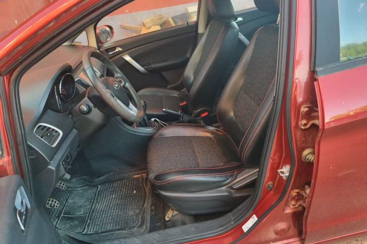 Used Cowin C3R 2015 1.5L Manual Gold Diamond Edition Left Front Seat