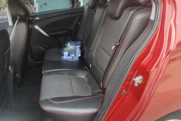 Used Cowin C3R 2015 1.5L AMT Gold Diamond Edition Left Rear Seat