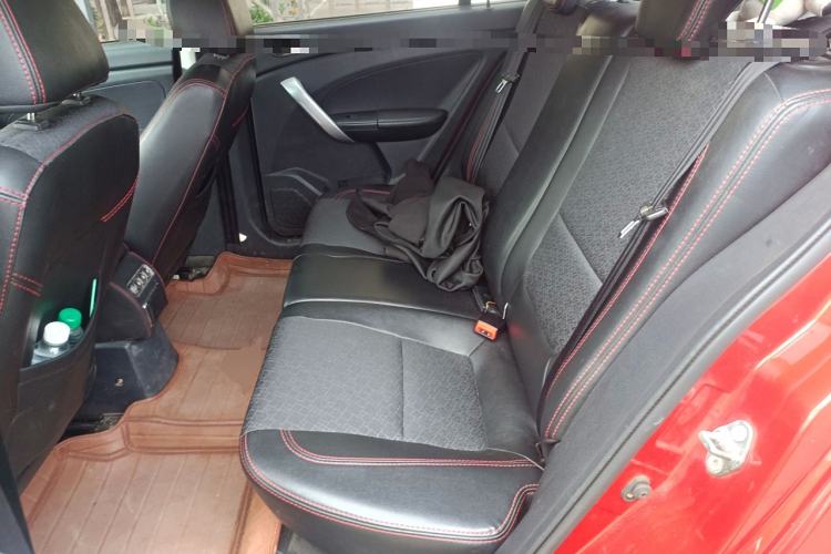 Used Cowin C3R 2015 1.5L Manual Gold Diamond Edition Left Rear Seat
