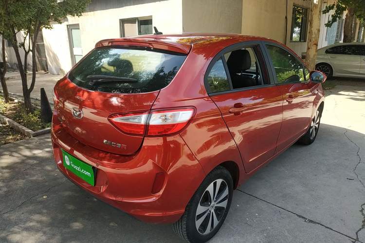 Used Cowin C3R 2015 1.5L AMT Gold Diamond Edition Rear Right 45 Deg