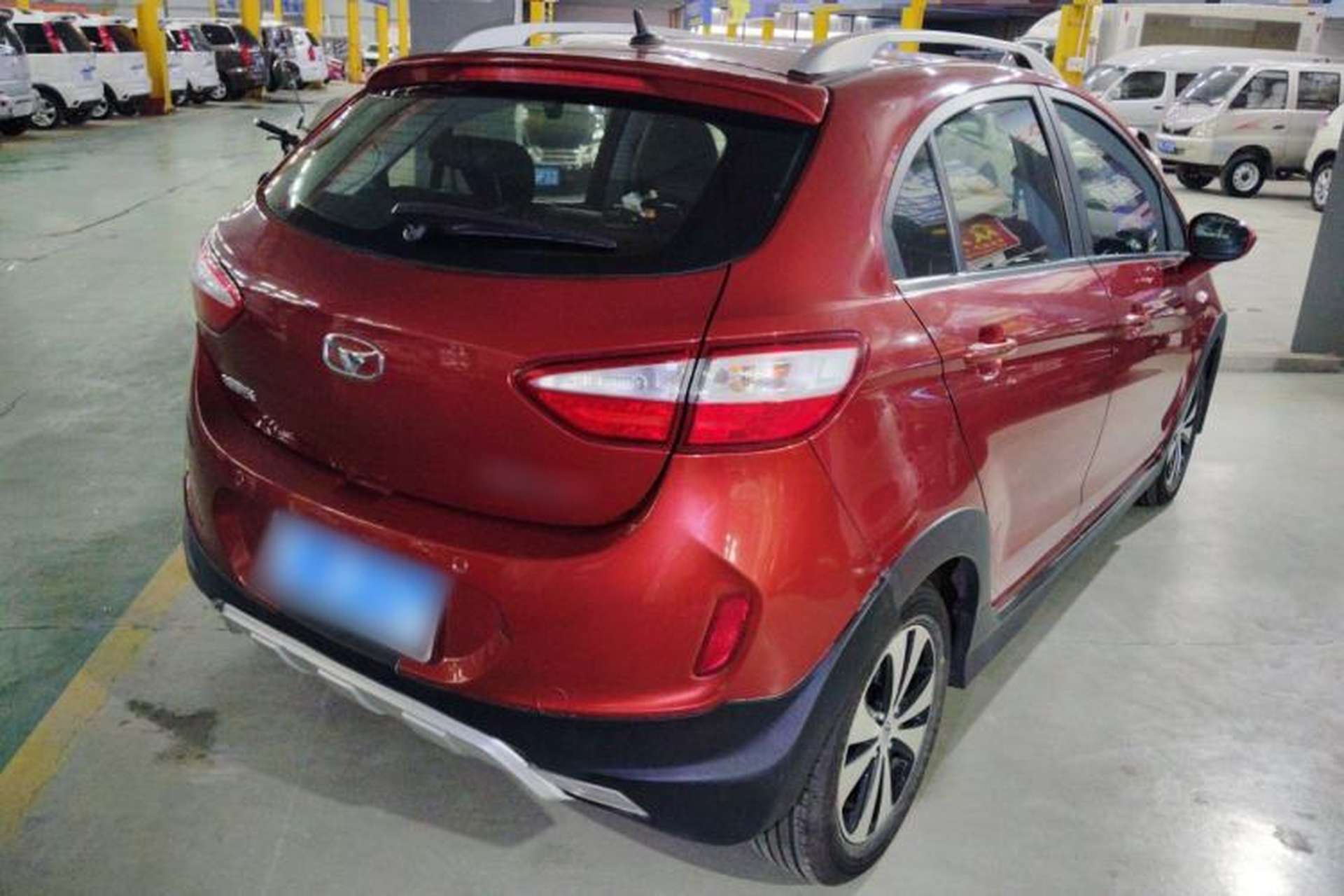 Used Cowin C3R 2015 1.5L AMT Gold Diamond Edition Rear Right 45 Deg